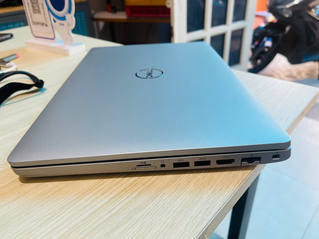 dell 5520 giá rẻ xách tay